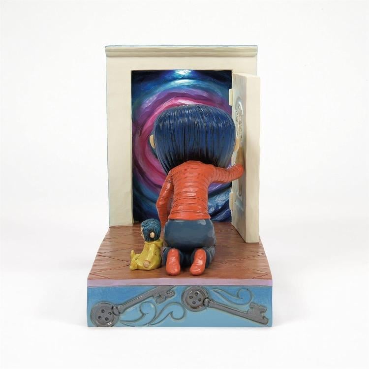 Coraline Heartwood Creek Coraline & Hidden Door (Jim Shore) Gallery Image 3