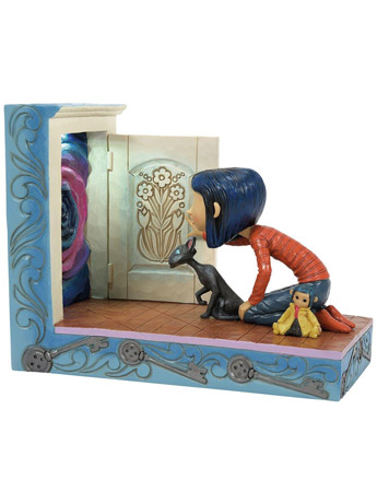 Coraline Heartwood Creek Coraline & Hidden Door (Jim Shore) Gallery Image 2