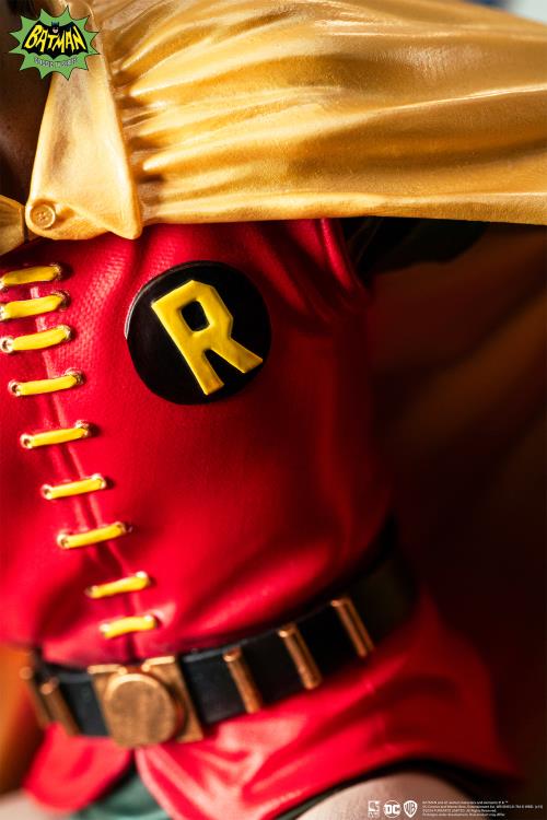 Batman Classic TV Series Batman & Robin 1/8 Scale Diorama Gallery Image 8
