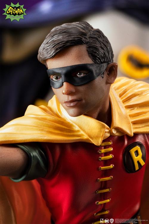 Batman Classic TV Series Batman & Robin 1/8 Scale Diorama Gallery Image 7