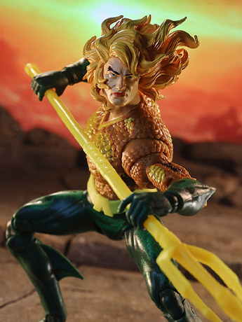 Justice League Task Force DC Multiverse Aquaman Action Figure (Collect to Build: Darkseid) Gallery Image 2