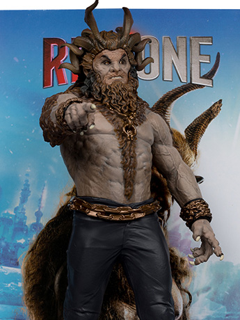 Red One Movie Maniacs Krampus 6" Limited Edition Figure Gallery Image 2