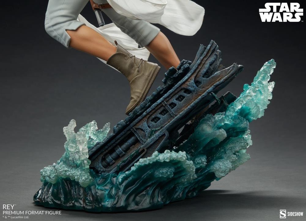 Star Wars Premium Format Rey Limited Edition Exclusive Statue Gallery Image 18