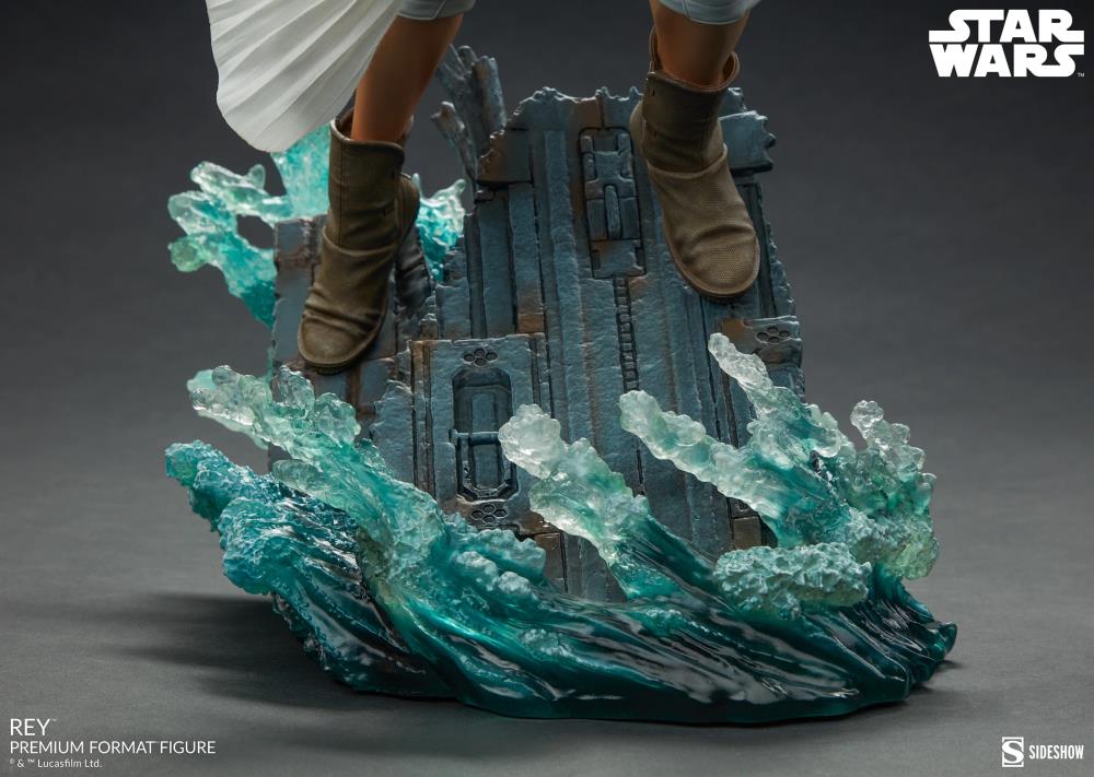 Star Wars Premium Format Rey Limited Edition Exclusive Statue Gallery Image 17