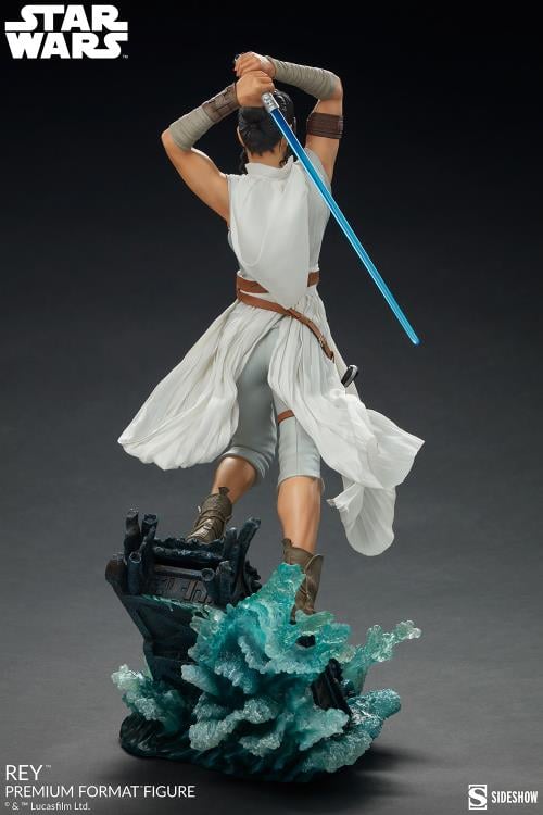 Star Wars Premium Format Rey Limited Edition Exclusive Statue Gallery Image 11