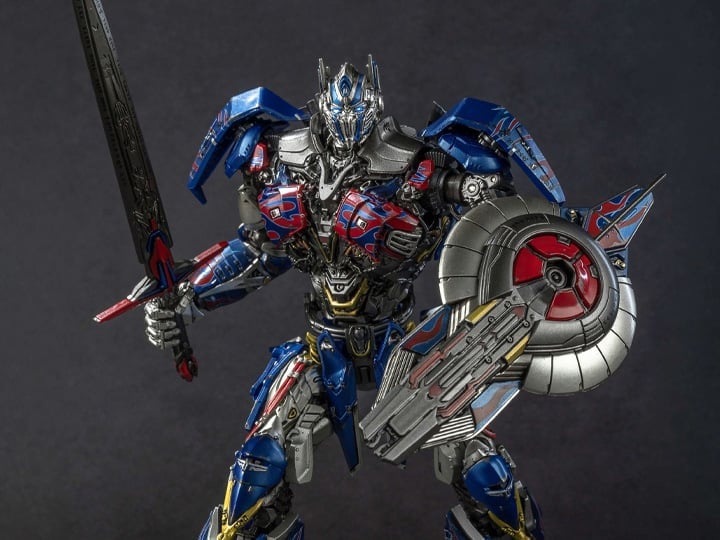 Transformers: The Last Knight AMK Pro Optimus Prime Model Kit Gallery Image 1