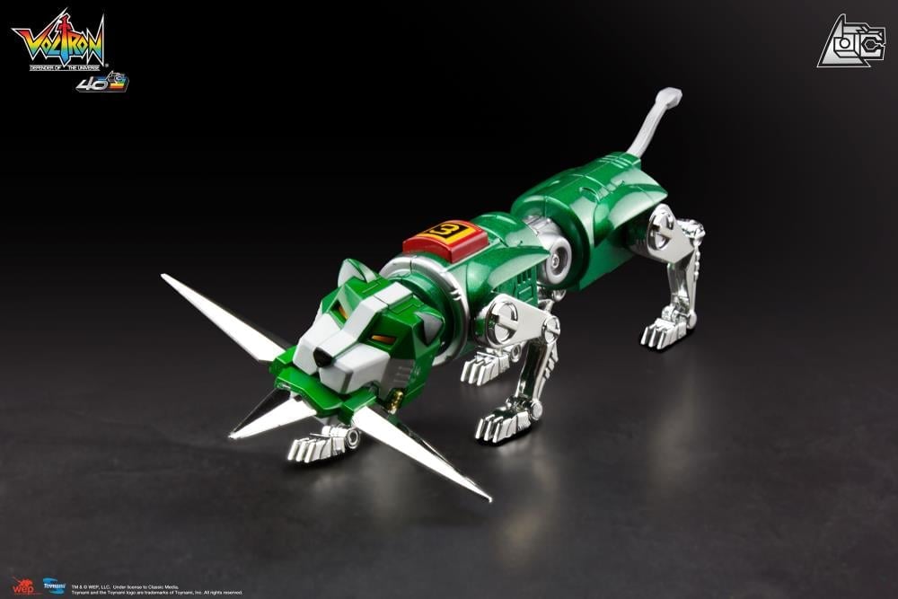 Voltron: Defender of the Universe 40th Anniversary Voltron Collector's Set Gallery Image 14
