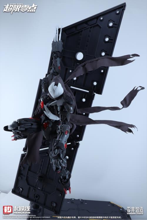 Asmodiqn AIKON Shadow Wing 1/7 Scale PVC Figure: AVC Painted NVC Figure - 4