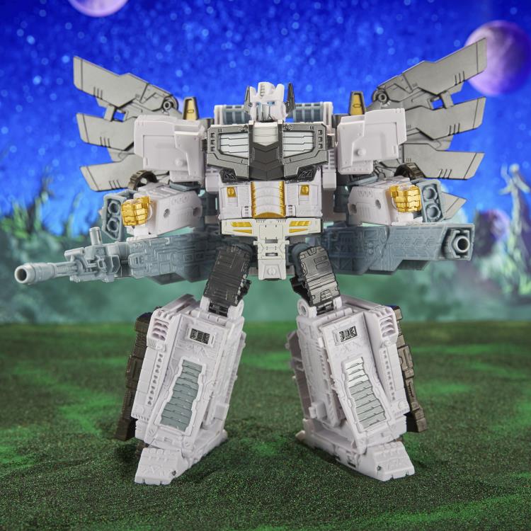 Transformers: Legacy Evolution Leader Class Nova Prime Action Figure Gallery Image 8