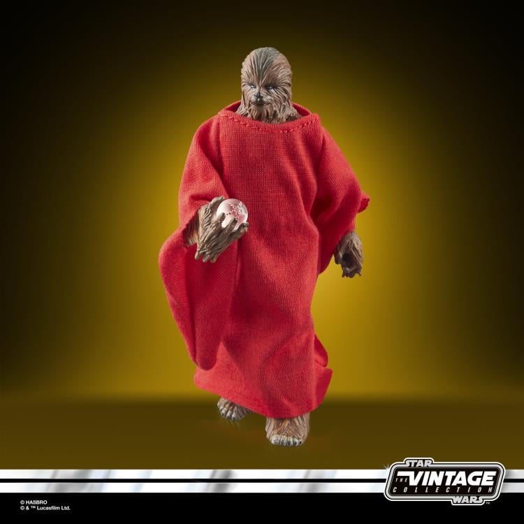 Star Wars: The Vintage Collection Chewbacca (Life Day) Action Figure Gallery Image 6