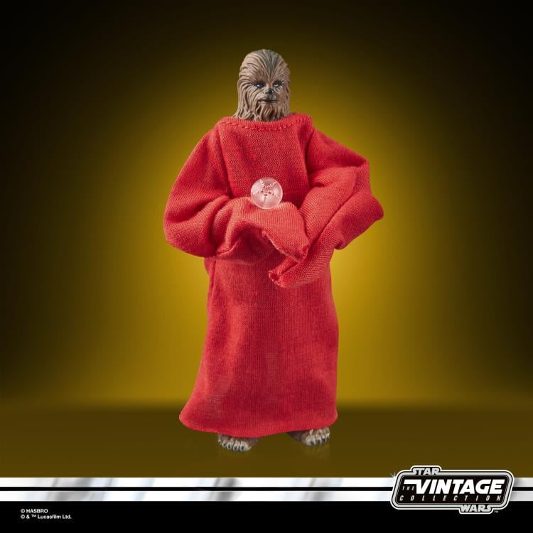 Star Wars: The Vintage Collection Chewbacca (Life Day) Action Figure Gallery Image 4