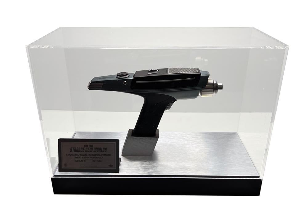 Star Trek: Strange New Worlds Phaser Limited Edition Prop Replica Gallery Image 31