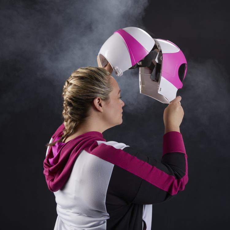 Mighty Morphin Power Rangers Lightning Collection Pink Ranger 1:1 Scale Wearable Helmet Gallery Image 8