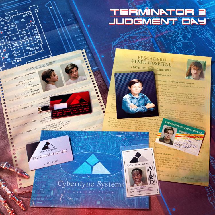 Terminator - The Connor Files Collector's Box Set Gallery Image 4