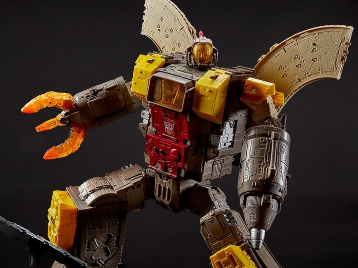 Transformers War for Cybertron: Siege Titan Class Omega Supreme U.S. Rerun BBTS Exclusive Gallery Image 1