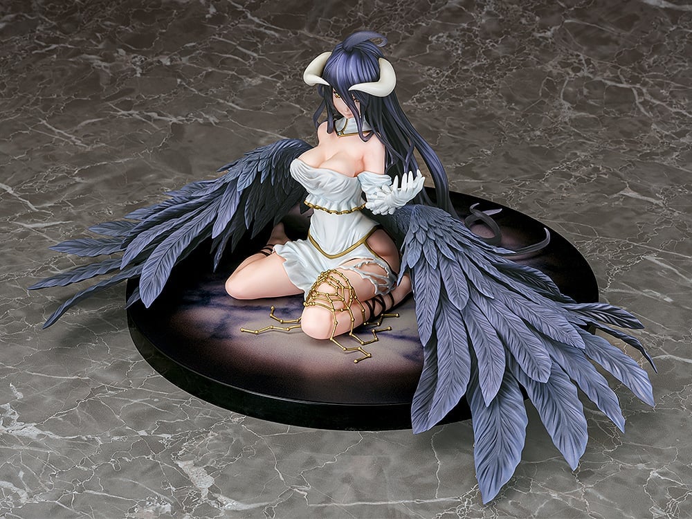 Overlord Albedo 1/7 Scale Figure Gallery Image 9