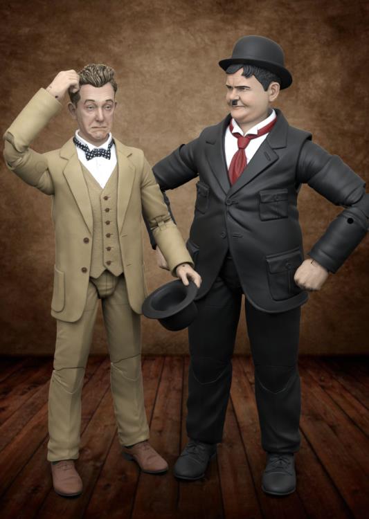 Laurel & Hardy 1/12 Scale BBTS Exclusive Action Figure Set Gallery Image 3