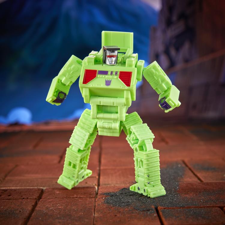 The Transformers: The Movie Studio Series 86 Deluxe Class Constructicon Bonecrusher Gallery Image 3