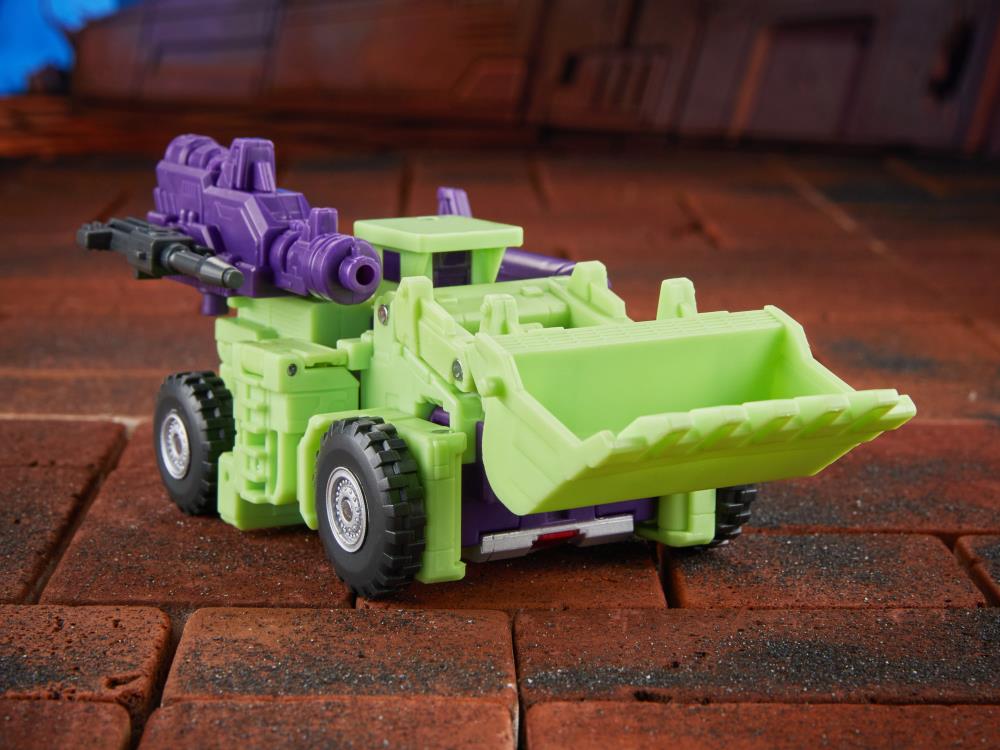 The Transformers: The Movie Studio Series 86 Voyager Class Constructicon Scrapper Gallery Image 9