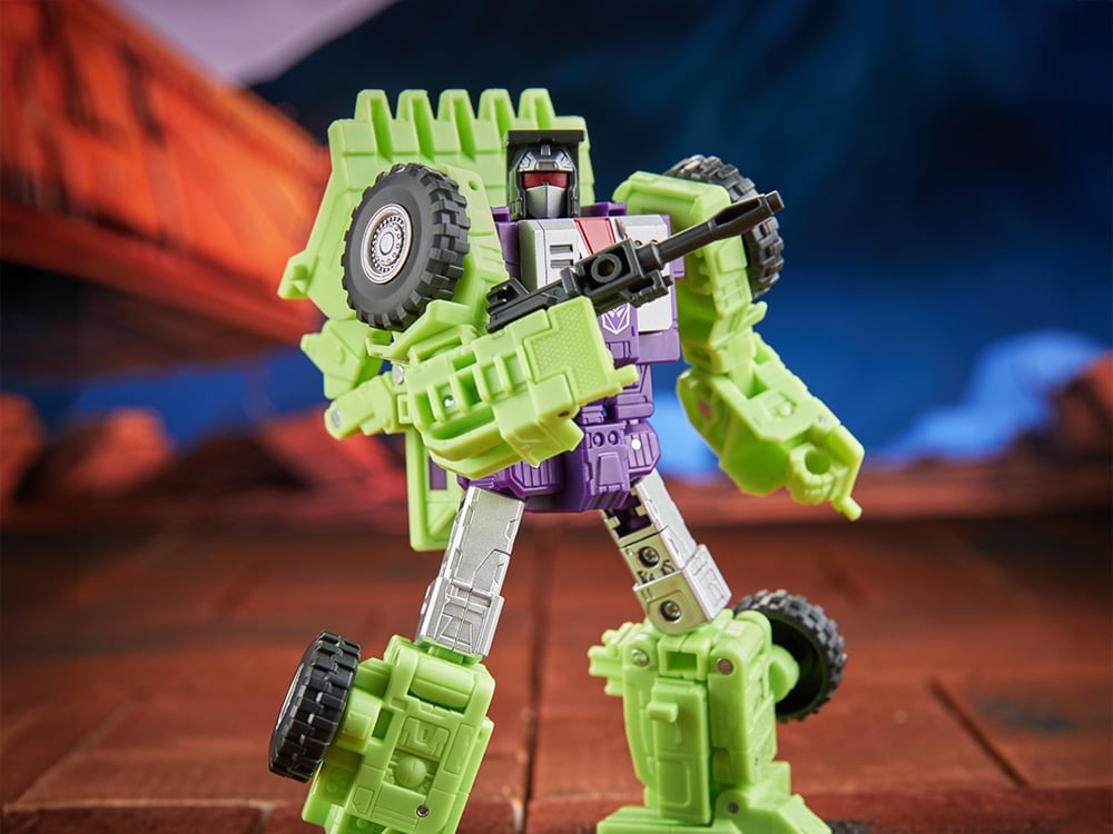 The Transformers: The Movie Studio Series 86 Voyager Class Constructicon Scrapper Gallery Image 1