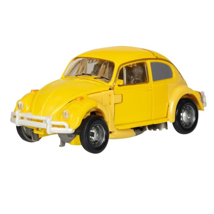Transformers: Bumblebee Studio Series 116 Deluxe Class Bumblebee Gallery Image 4