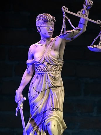 Metallica 3D Vinyl Lady Justice on Tour Limited Edition Statue Gallery Image 2
