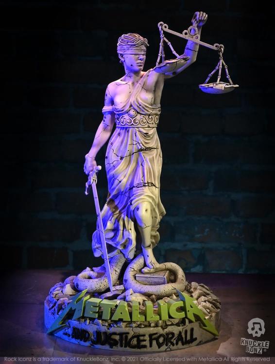 Metallica 3D Vinyl Lady Justice on Tour Limited Edition Statue Gallery Image 3
