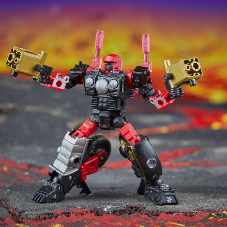 Transformers: Legacy United Deluxe Class Star Raider Road Pig Gallery Image 3