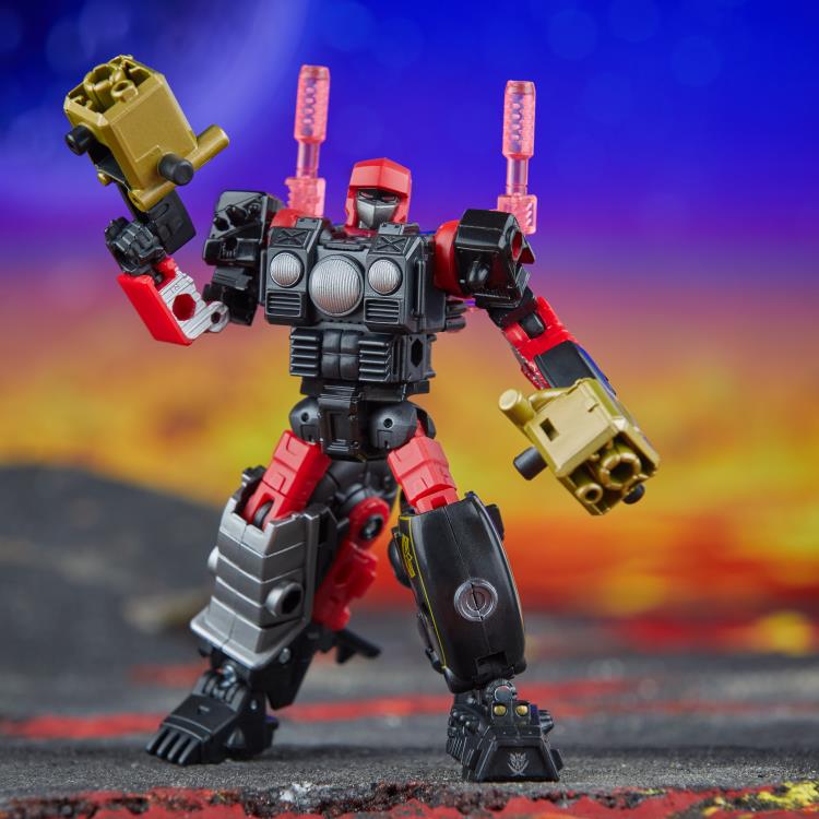 Transformers: Legacy United Deluxe Class Star Raider Road Pig Gallery Image 4