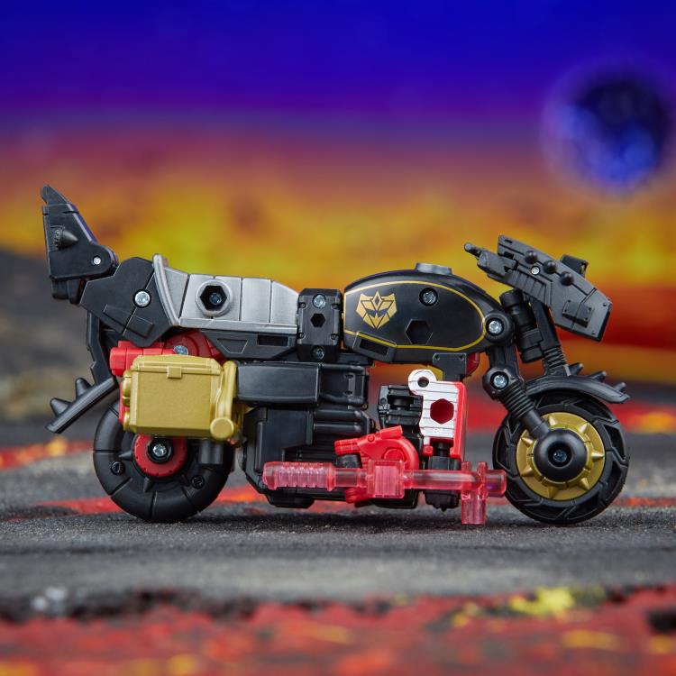 Transformers: Legacy United Deluxe Class Star Raider Road Pig Gallery Image 11