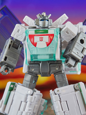 Transformers: Legacy United Voyager Class Origin Wheeljack Gallery Image 2