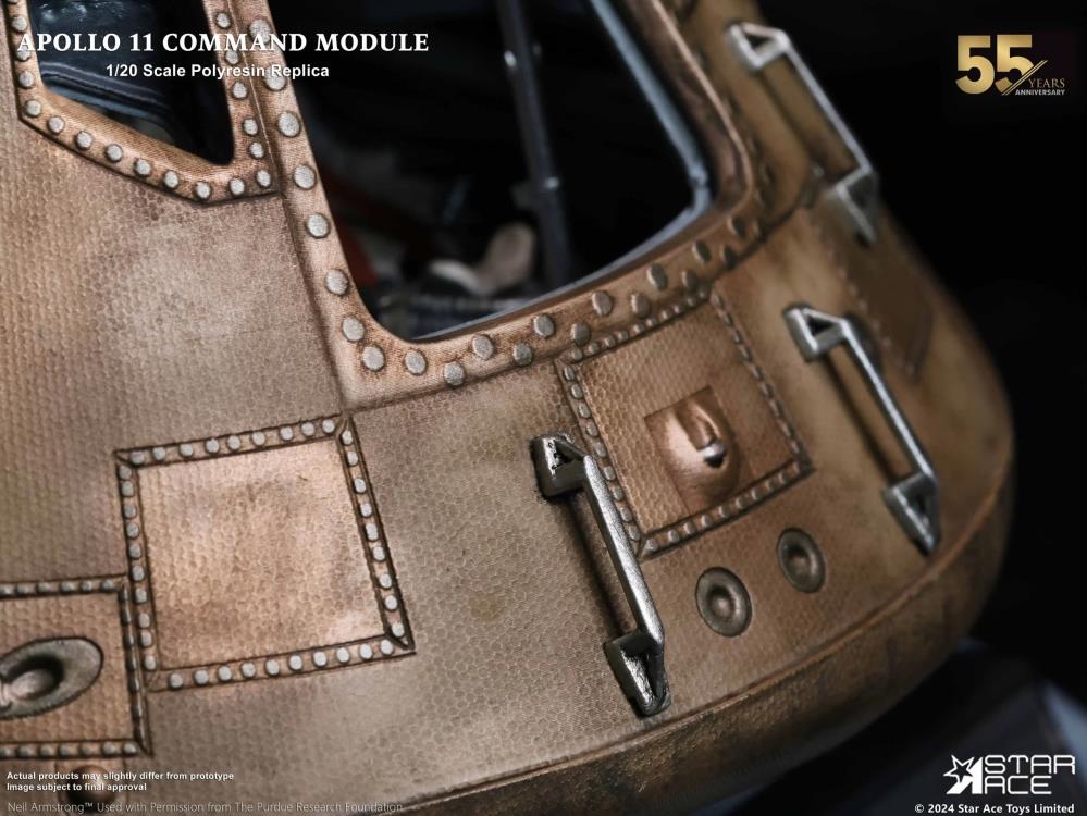 Apollo 11 Command Module 1/20 Scale Replica Gallery Image 10