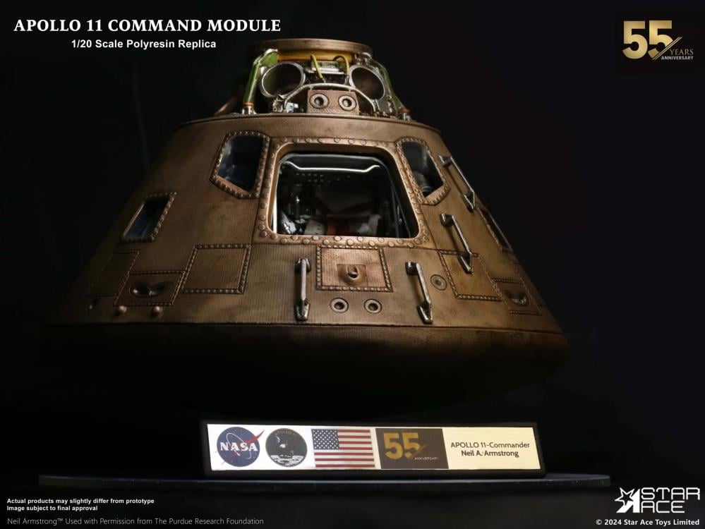 Apollo 11 Command Module (Deluxe Ver.) 1/20 Scale Replica Gallery Image 5