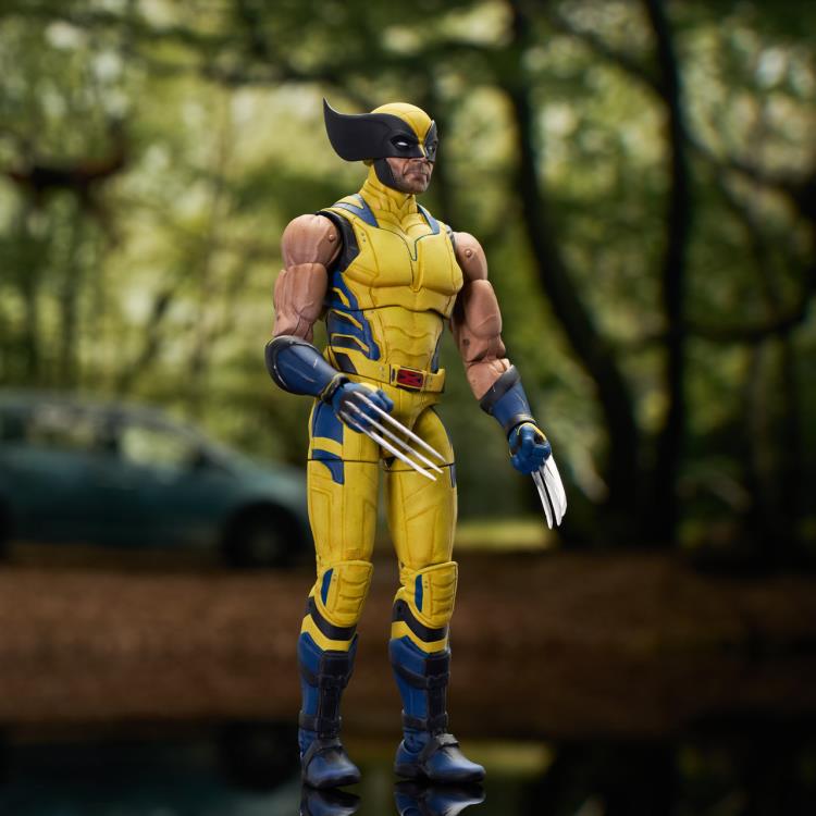 Deadpool & Wolverine Marvel Select Wolverine Action Figure Gallery Image 4