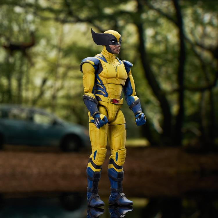 Deadpool & Wolverine Marvel Select Wolverine Action Figure Gallery Image 7