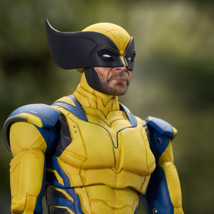 Deadpool & Wolverine Marvel Select Wolverine Action Figure Gallery Image 10