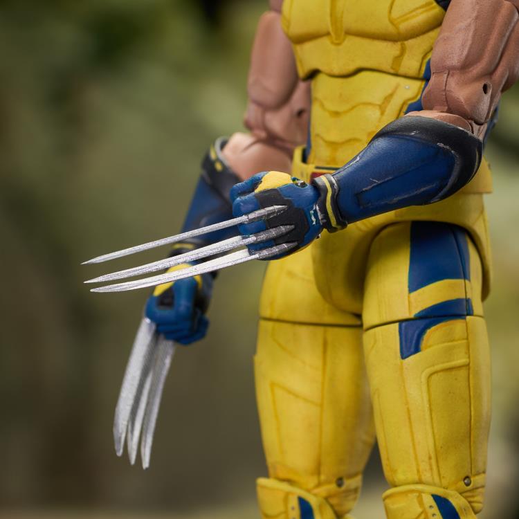 Deadpool & Wolverine Marvel Select Wolverine Action Figure Gallery Image 13