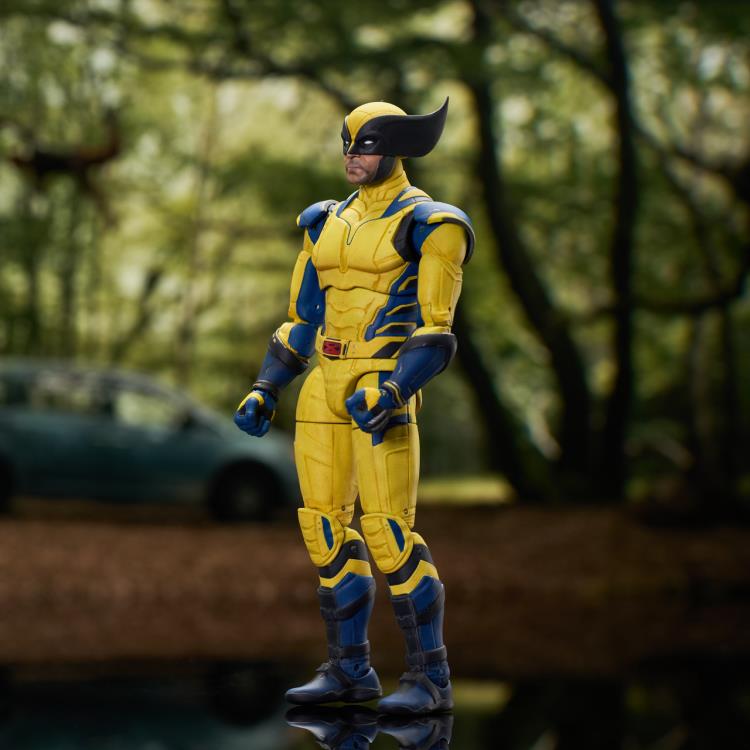Deadpool & Wolverine Marvel Select Wolverine Action Figure Gallery Image 8
