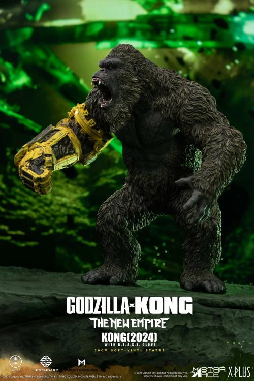 Godzilla x Kong: The New Empire Kong with B.E.A.S.T. Glove Soft