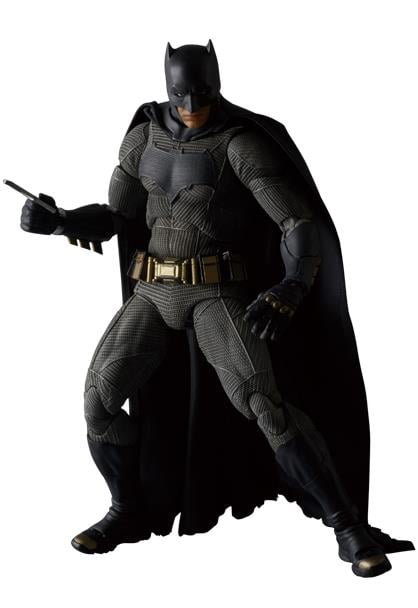 Batman v Superman MAFEX No.017 Batman Action Figure Gallery Image 5