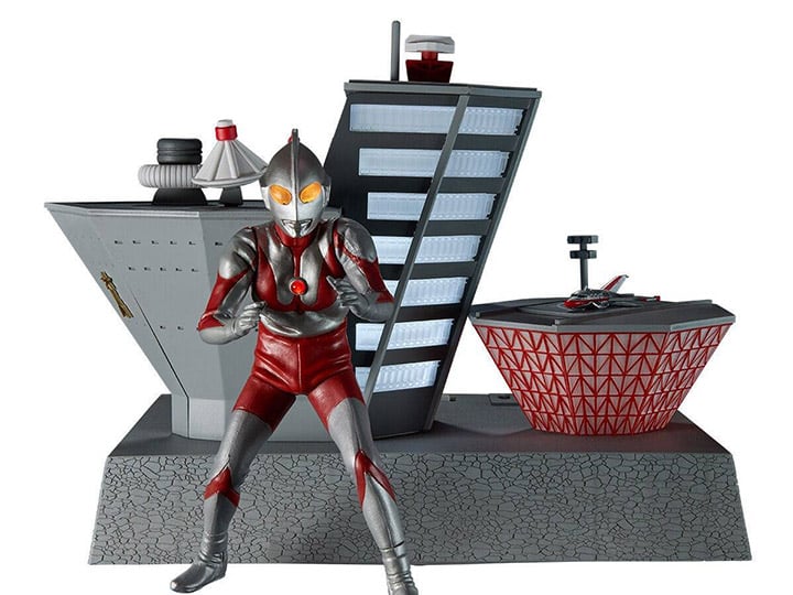 Ultraman: Ultimate Luminous Science Special Search Party Japan