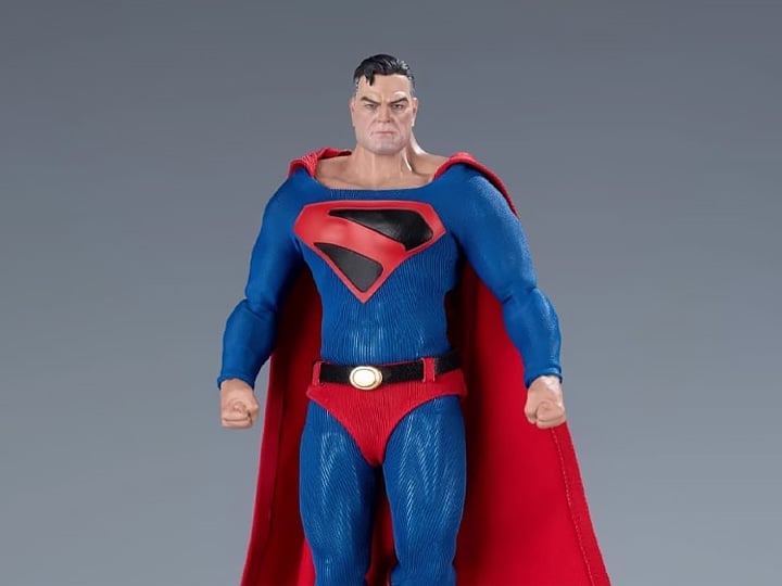 Kingdom Come Superman 1/12 Scale Action Figure Gallery Image 1