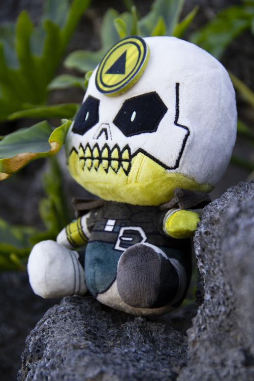 Sea of Thieves Stubbins Gold Hoarder Plush Gallery Image 5