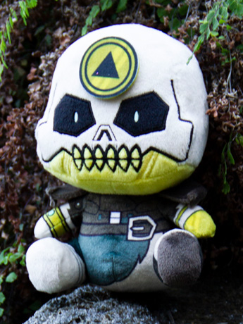 Sea of Thieves Stubbins Gold Hoarder Plush Gallery Image 2