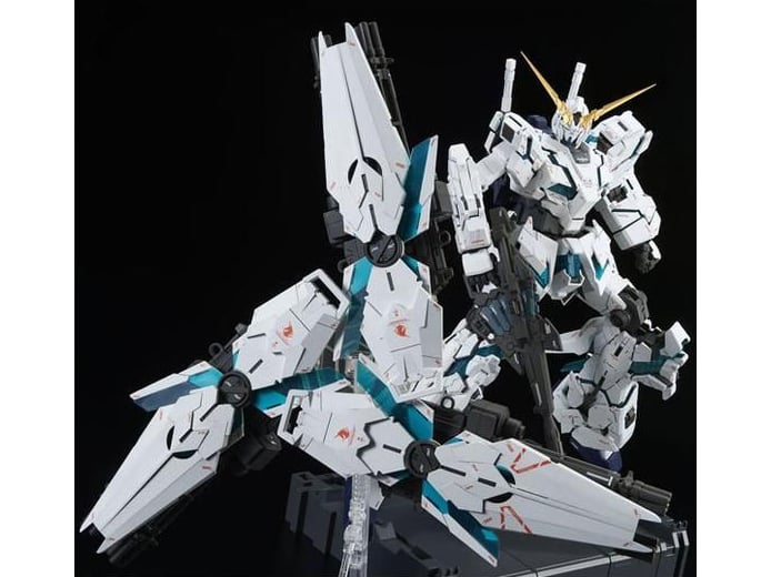 Mobile Suit Gundam Unicorn PG RX-0 Unicorn Gundam (Final Battle) Exclusive 1/60 Scale Model Kit Gallery Image 11