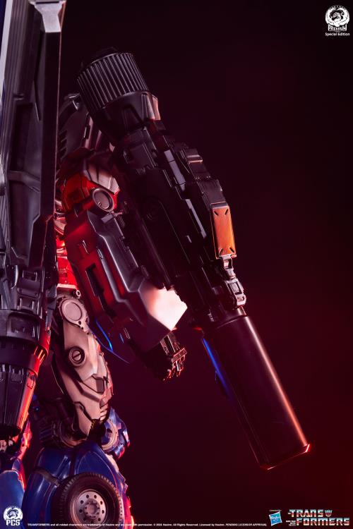 Transformers Museum Scale Optimus Prime (Jet Convoy Edition) Limited Edition Statue Gallery Image 10