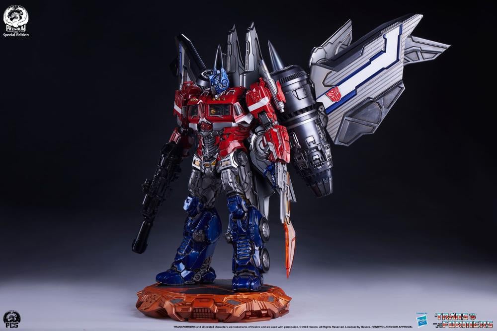 Transformers Museum Scale Optimus Prime (Jet Convoy Edition) Limited Edition Statue Gallery Image 33