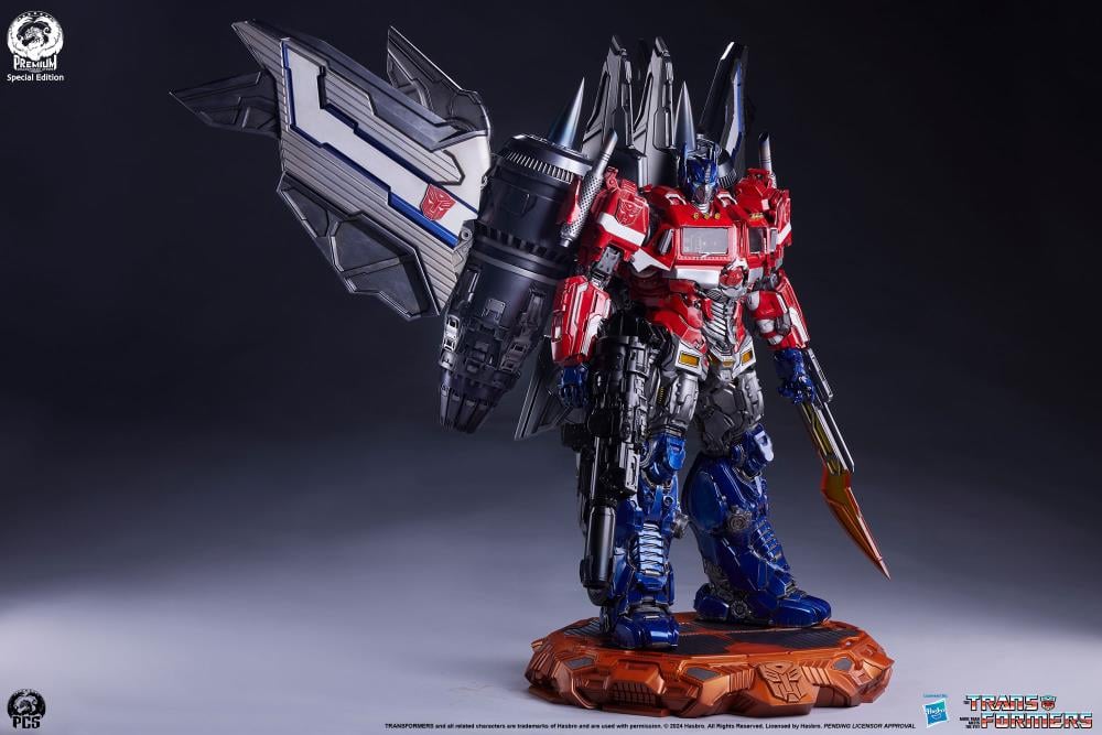 Transformers Museum Scale Optimus Prime (Jet Convoy Edition) Limited Edition Statue Gallery Image 28