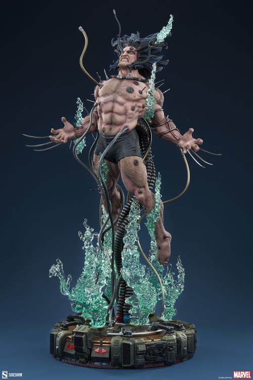 Marvel Premium Format Wolverine: Weapon X Statue Gallery Image 3