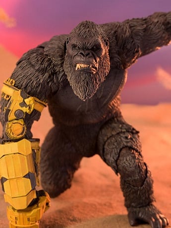 Godzilla x Kong: The New Empire Kong (Beast Glove) PX Previews Exclusive Action Figure Gallery Image 2